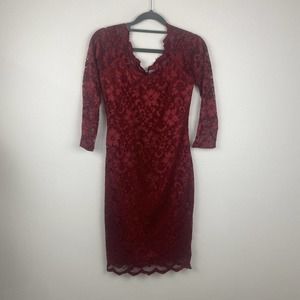 Mushare Lace Red Dress Size Small Scalloped Zipper in back Round Neckline